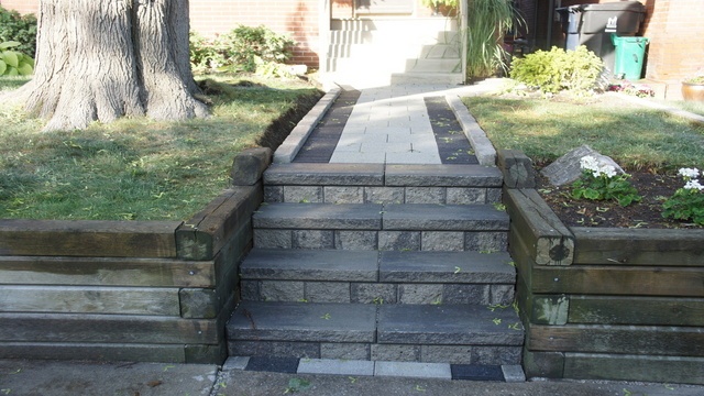 Retaining Wall Steps