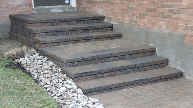 Retaining Wall Steps